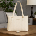 Bolsa Feminina Débora Ribeiro Premium – 2 Alças e Fechamento em Zíper