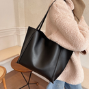 Bolsa Feminina Casual Grande Bolsa de Ombro Elegante Estilo Clássico
