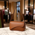 Bolsa Feminina Baguete Premium – Alça Ajustável e Fecho Magnético